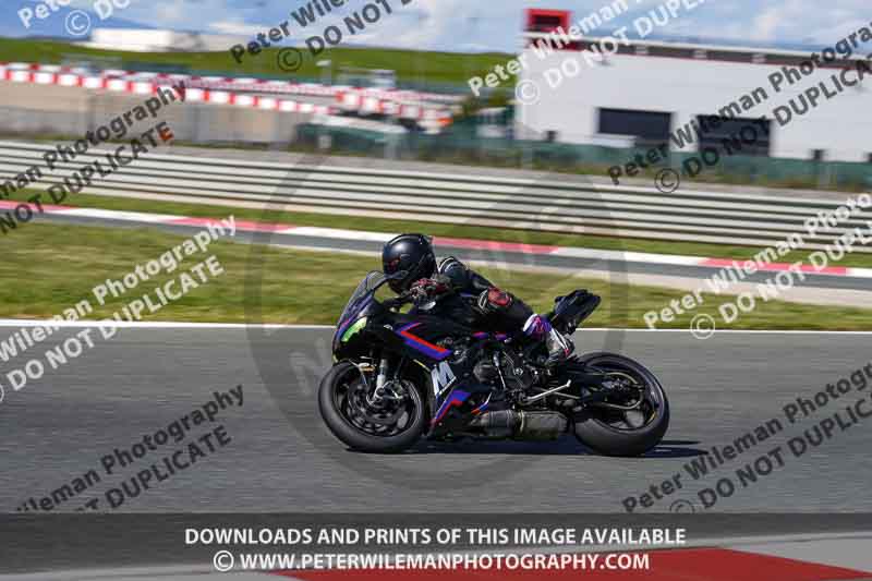 cadwell no limits trackday;cadwell park;cadwell park photographs;cadwell trackday photographs;enduro digital images;event digital images;eventdigitalimages;navarra;no limits trackdays;peter wileman photography;racing digital images;trackday digital images;trackday photos